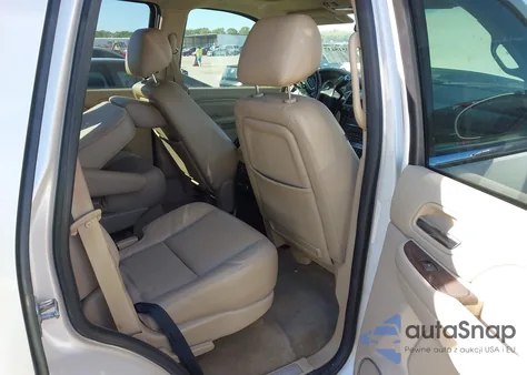 2013 Cadillac Escalade Premium z USA, uszkodzony, nr VIN 1GYS3CEF8DR147550